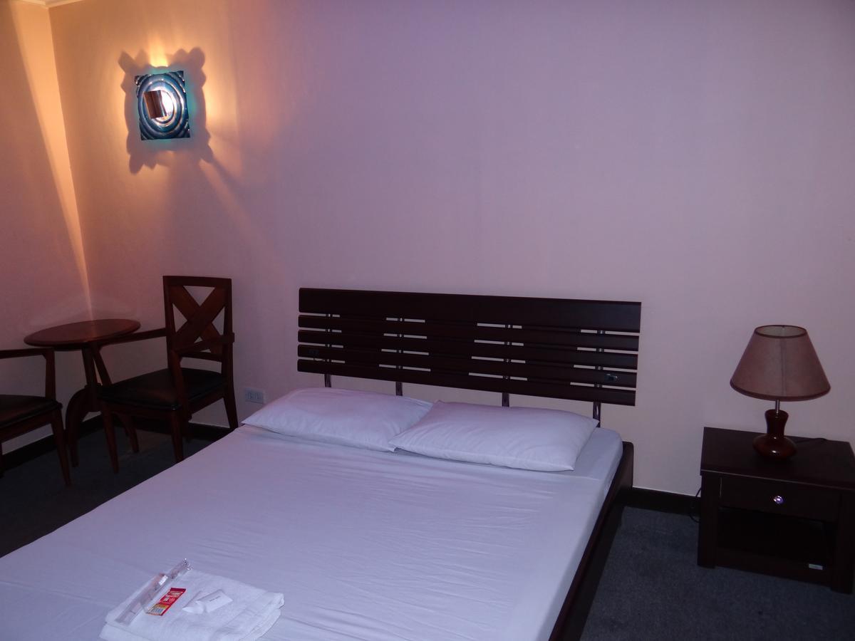 Elegance Guesthouse Pasay Exterior photo